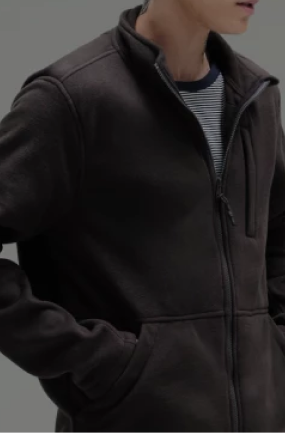 Versátil, resistente e com tecnologia anti peeling. Feita para durar muitos invernos sem formar bolinhas.