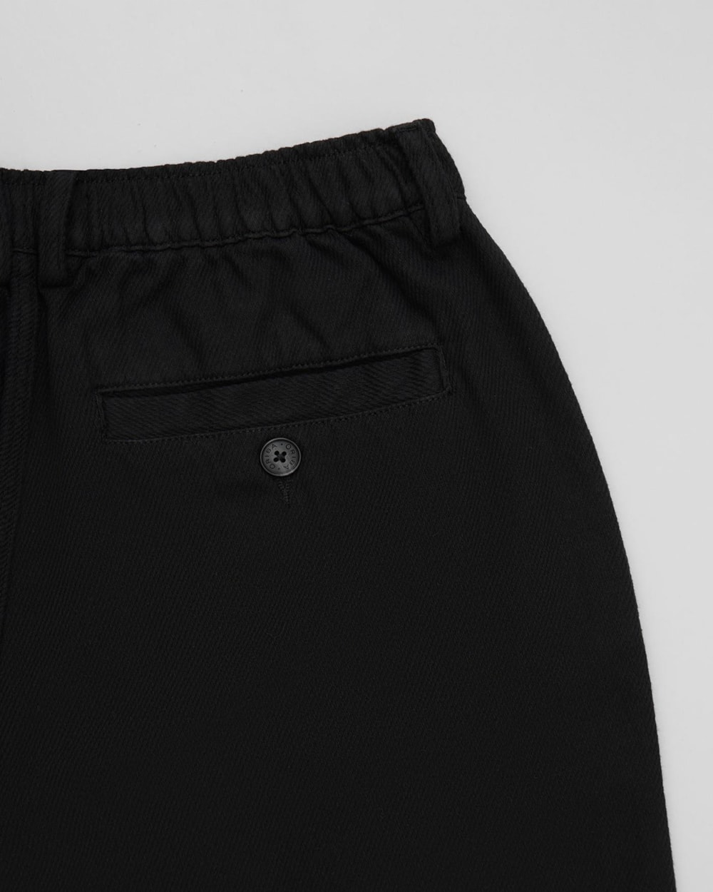 Bermuda Chino Sarja Algodão Regenerativo com Cinto