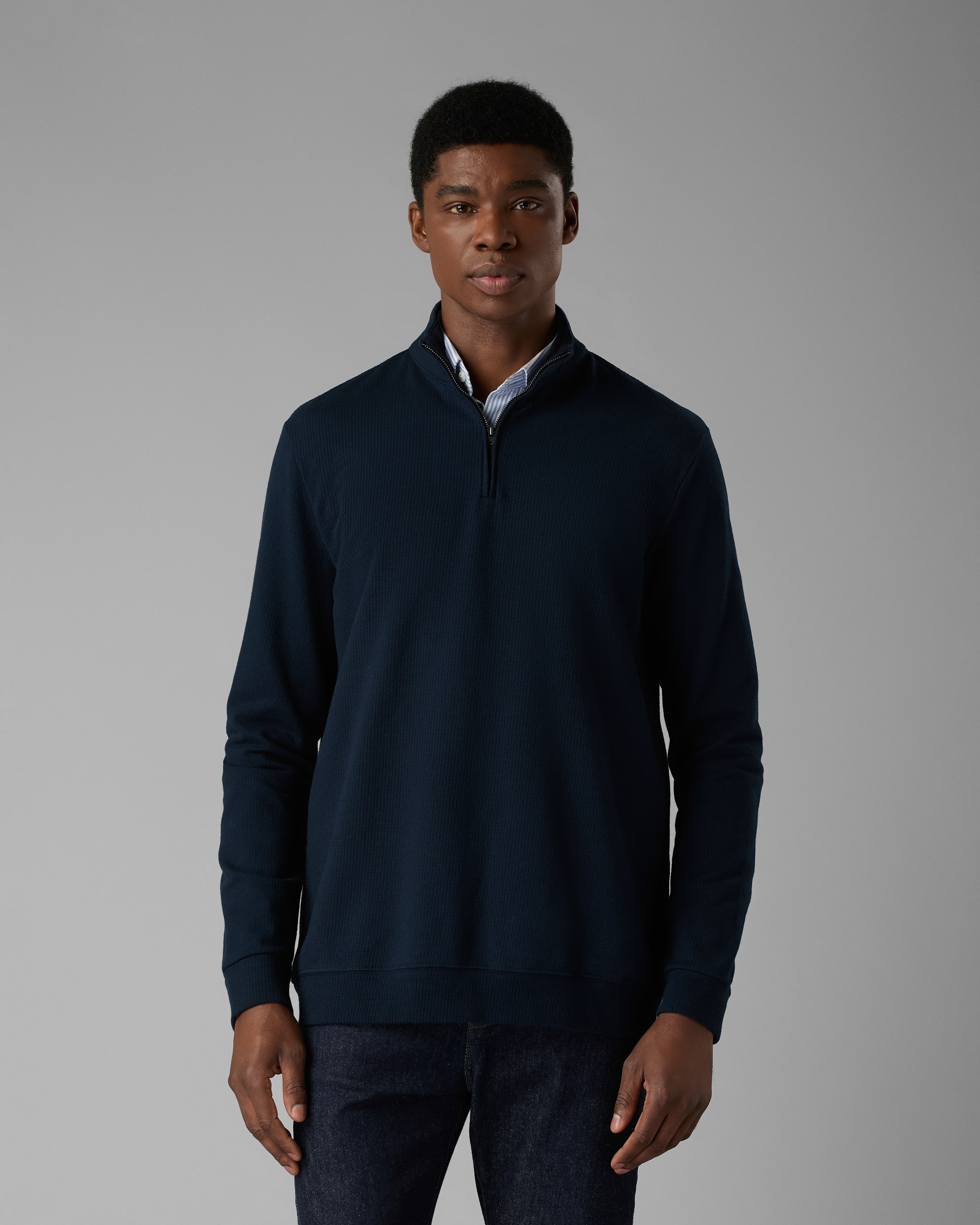 Blusa com Linho e Modal Meio Zíper
