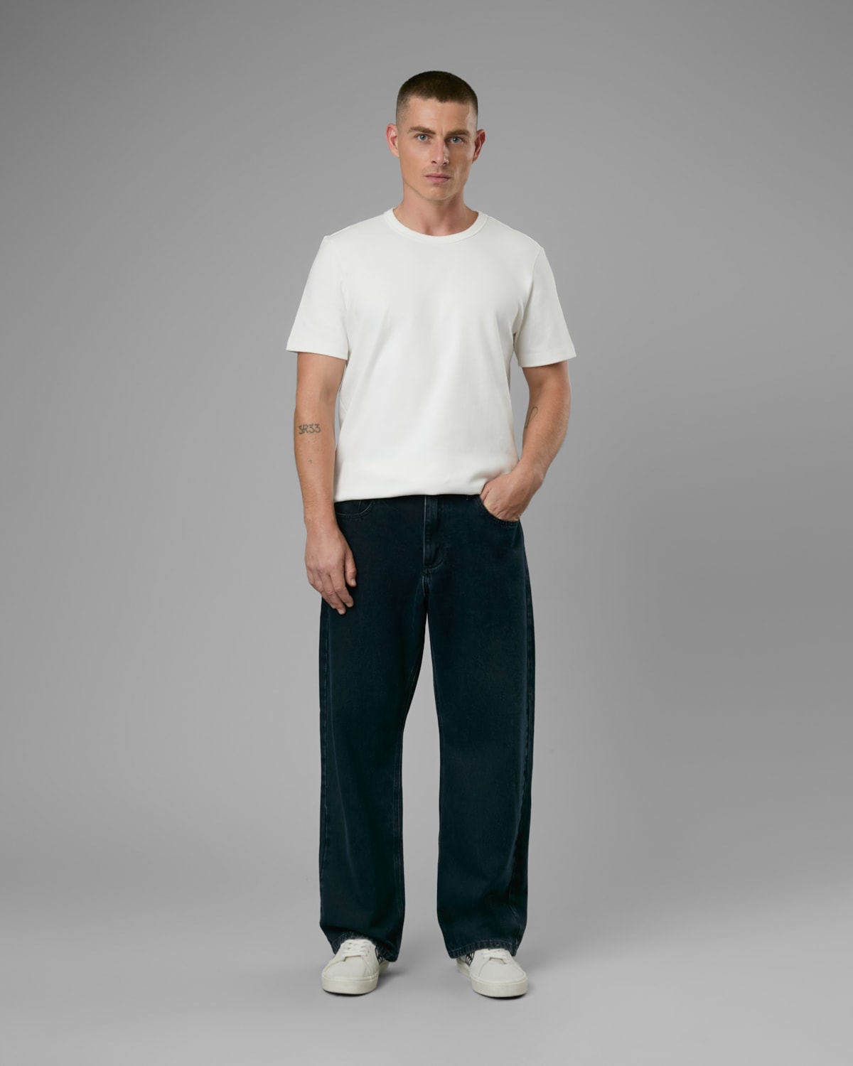 Calça Beta Jeans Relaxed Escura