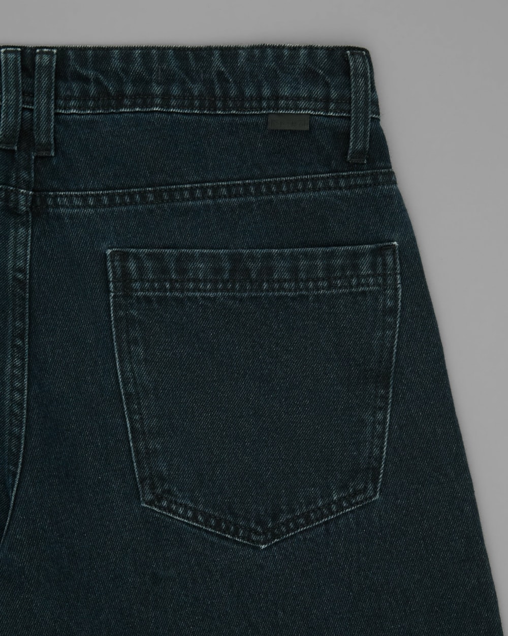 Calça Beta Jeans Relaxed Escura