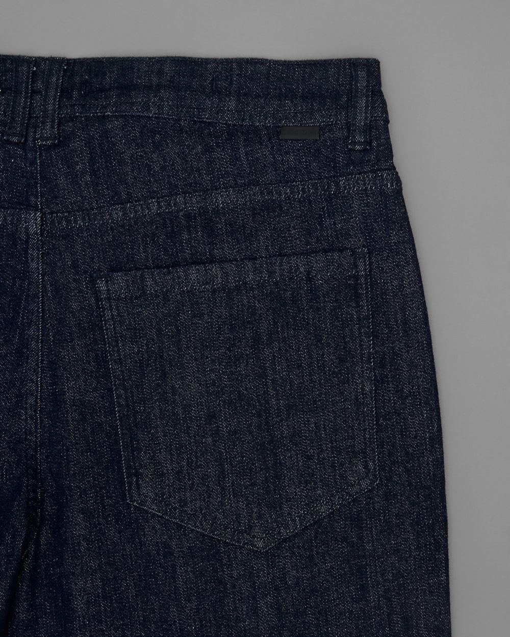 Calça Beta Jeans Reta Escura