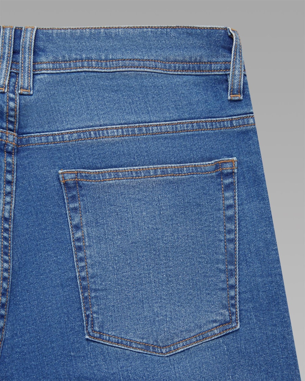 Calça Beta Jeans Reta Média