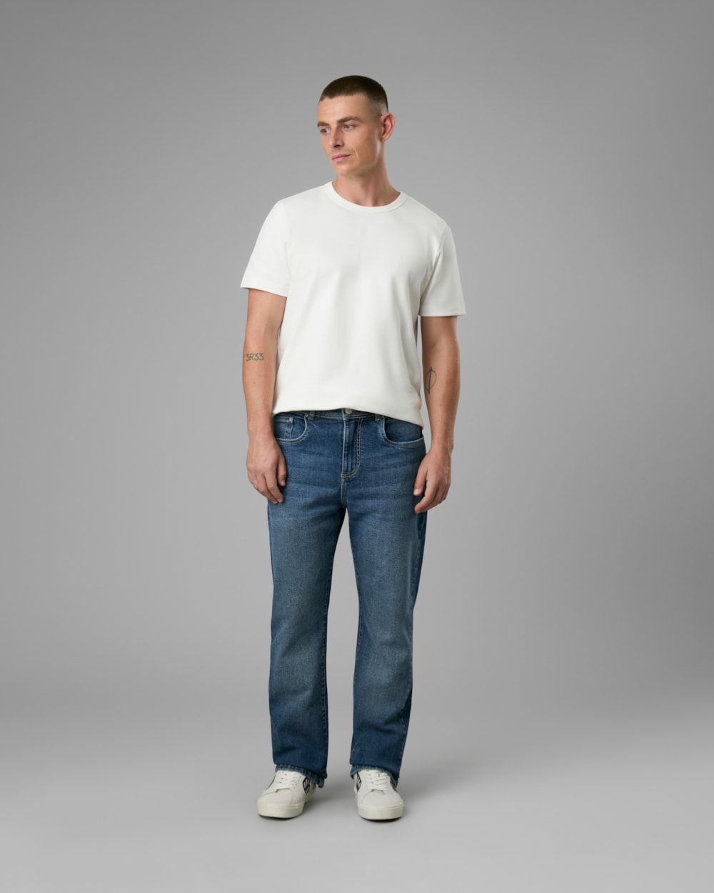 Calça Beta Jeans Reta Média