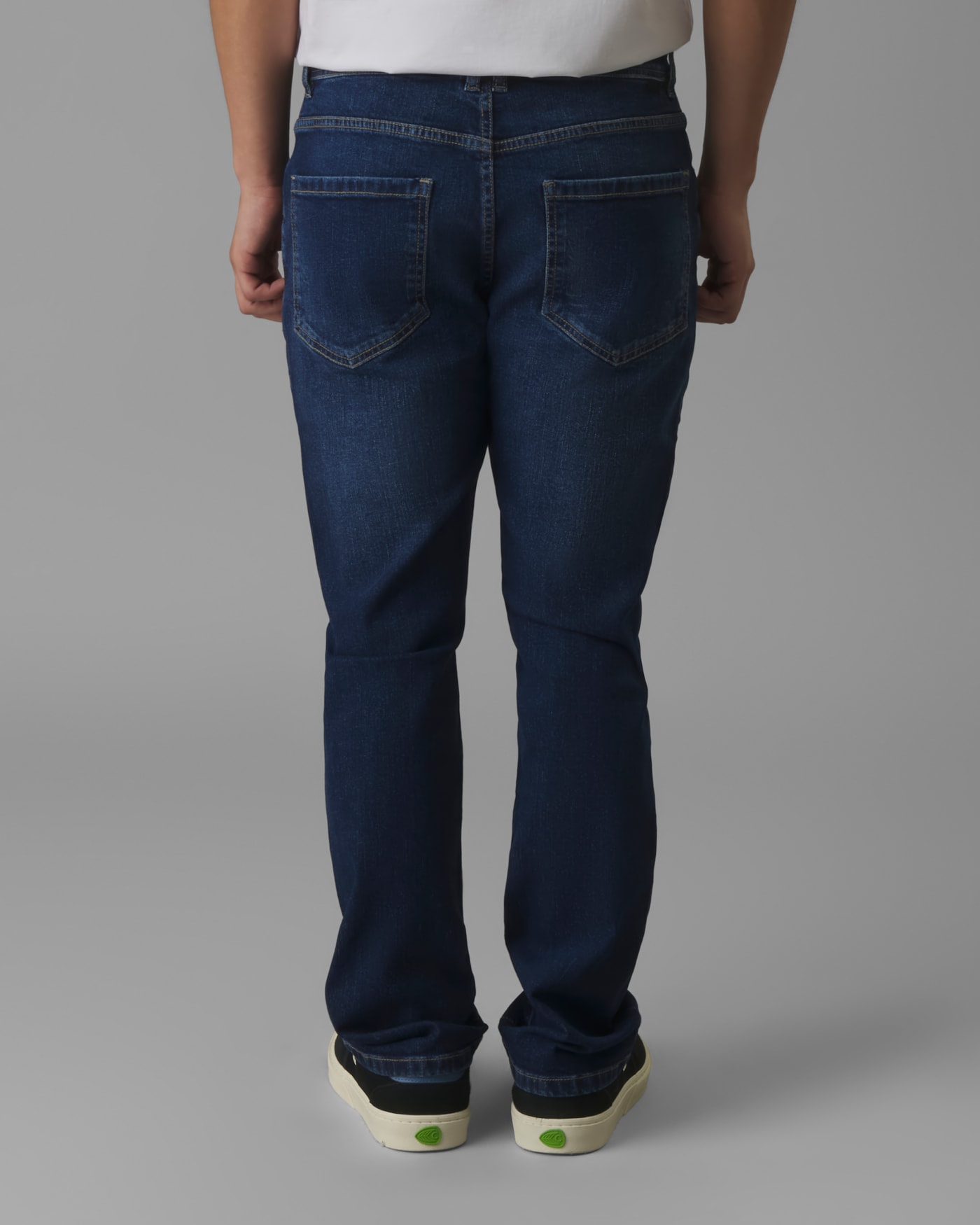 image_63a7b3fa-02b5-42bd-9d97-2e7f1a8b45ea