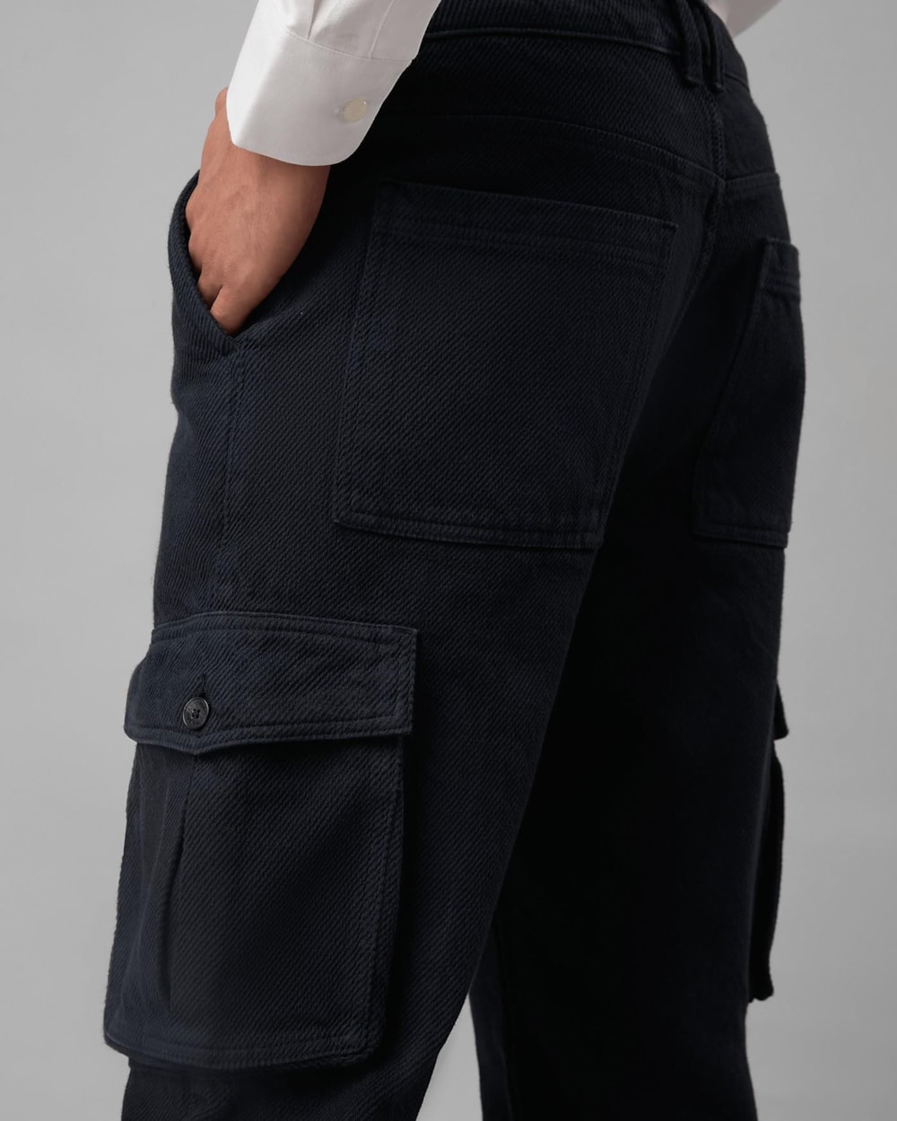 Calça Cargo Sarja