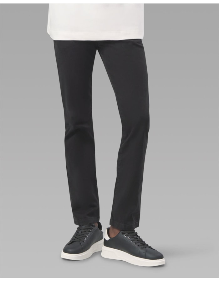 Calça chino reta-preto-44