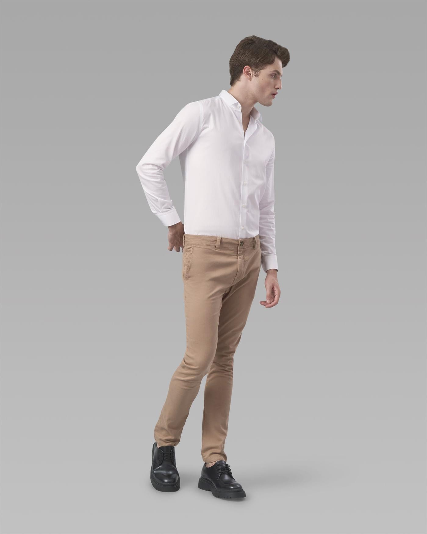 Calça Chino Slim