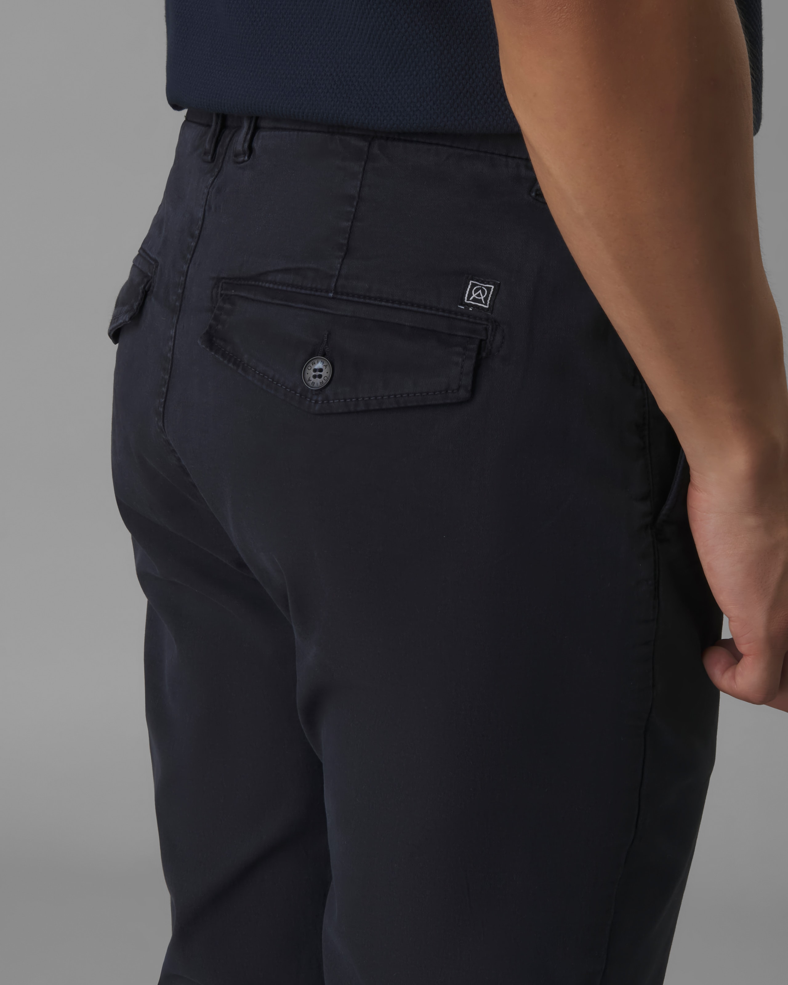 Calça Chino Slim Color Azul Marinho