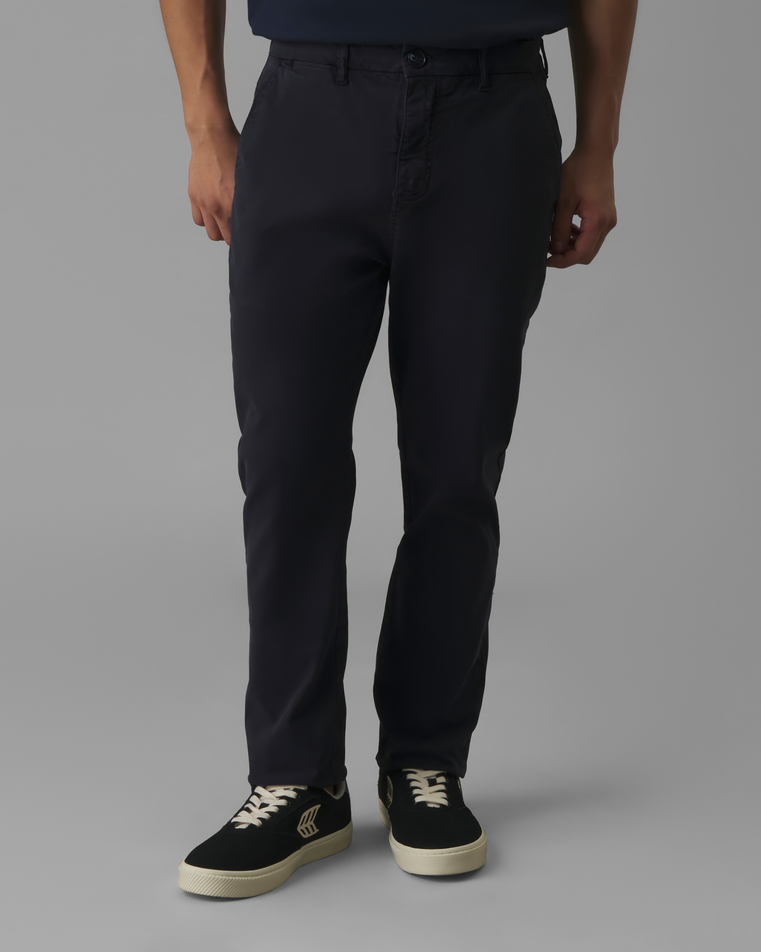 Calça Chino Slim Color Azul Marinho