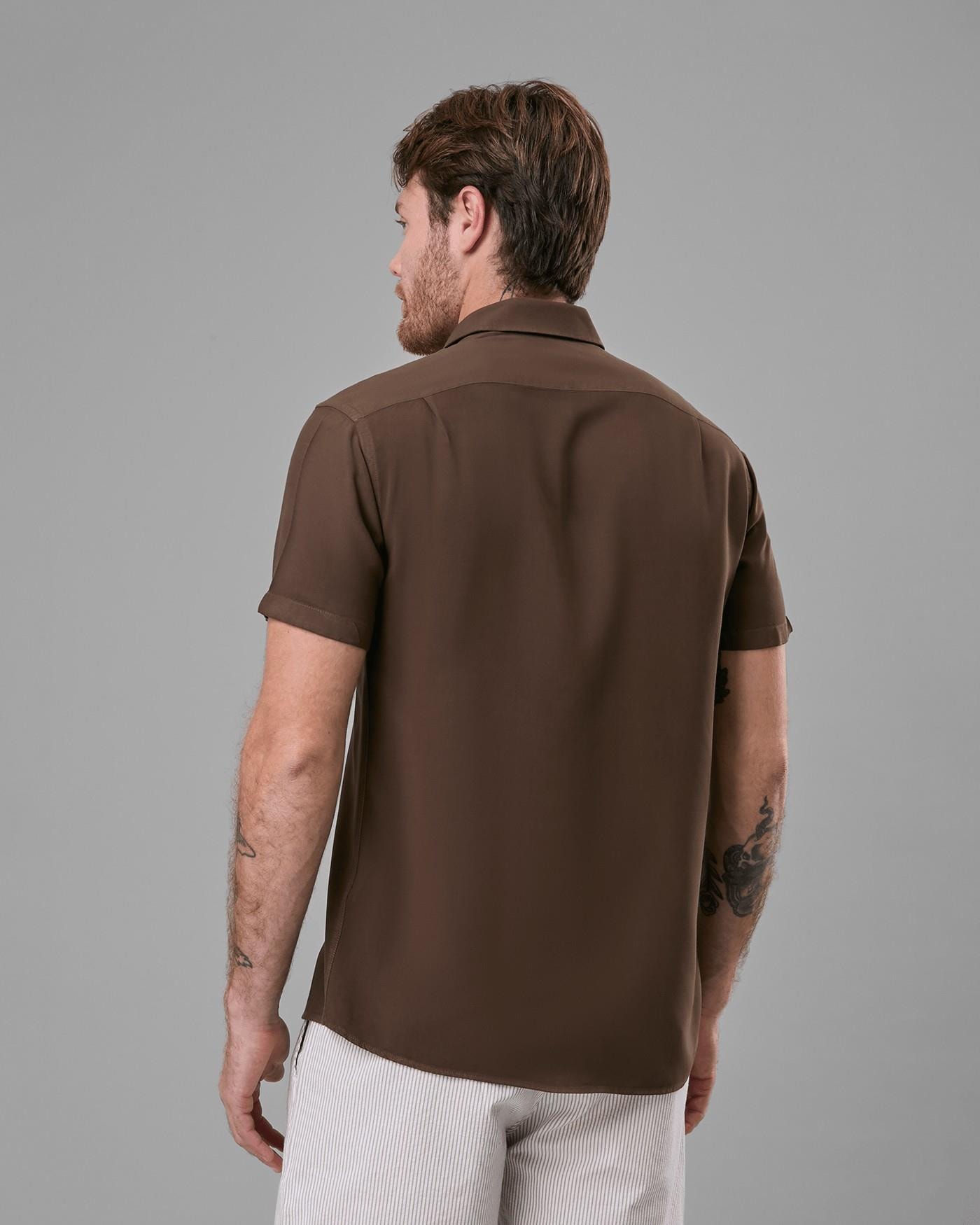 Camisa Modal e Linho com 2 Bolsos