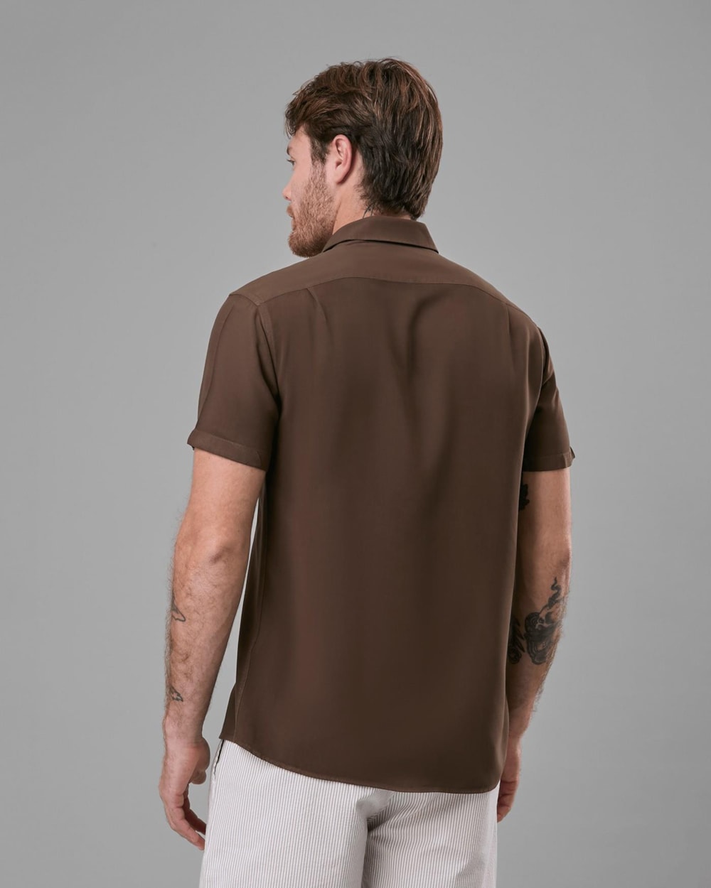 Camisa Modal e Linho com 2 Bolsos