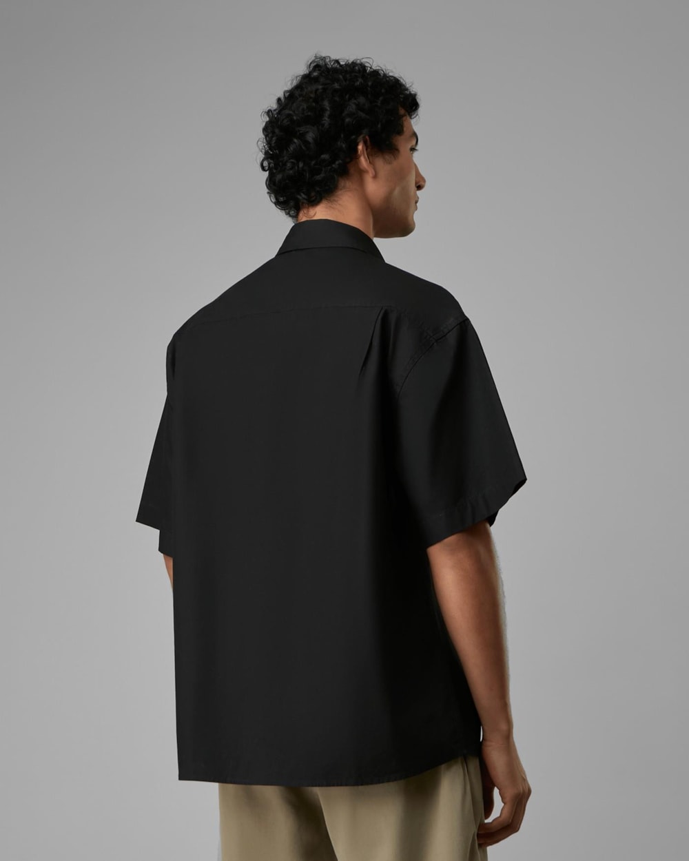 Camisa Oversized com Bolso