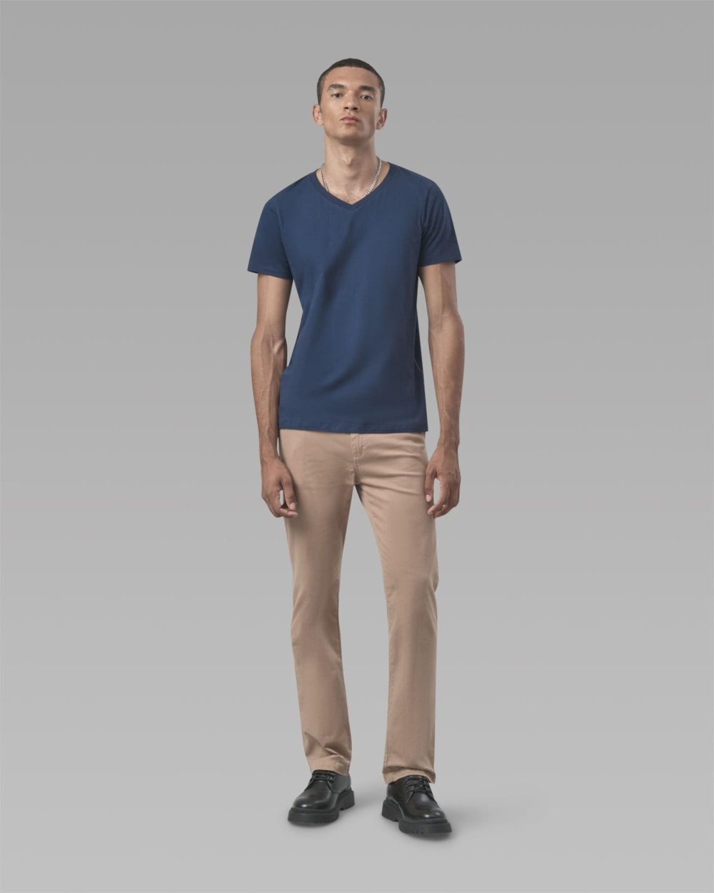 Camiseta Algodão Orgânico Gola V