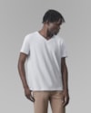 Camiseta algodão orgânico gola v-branco-curto-ggg