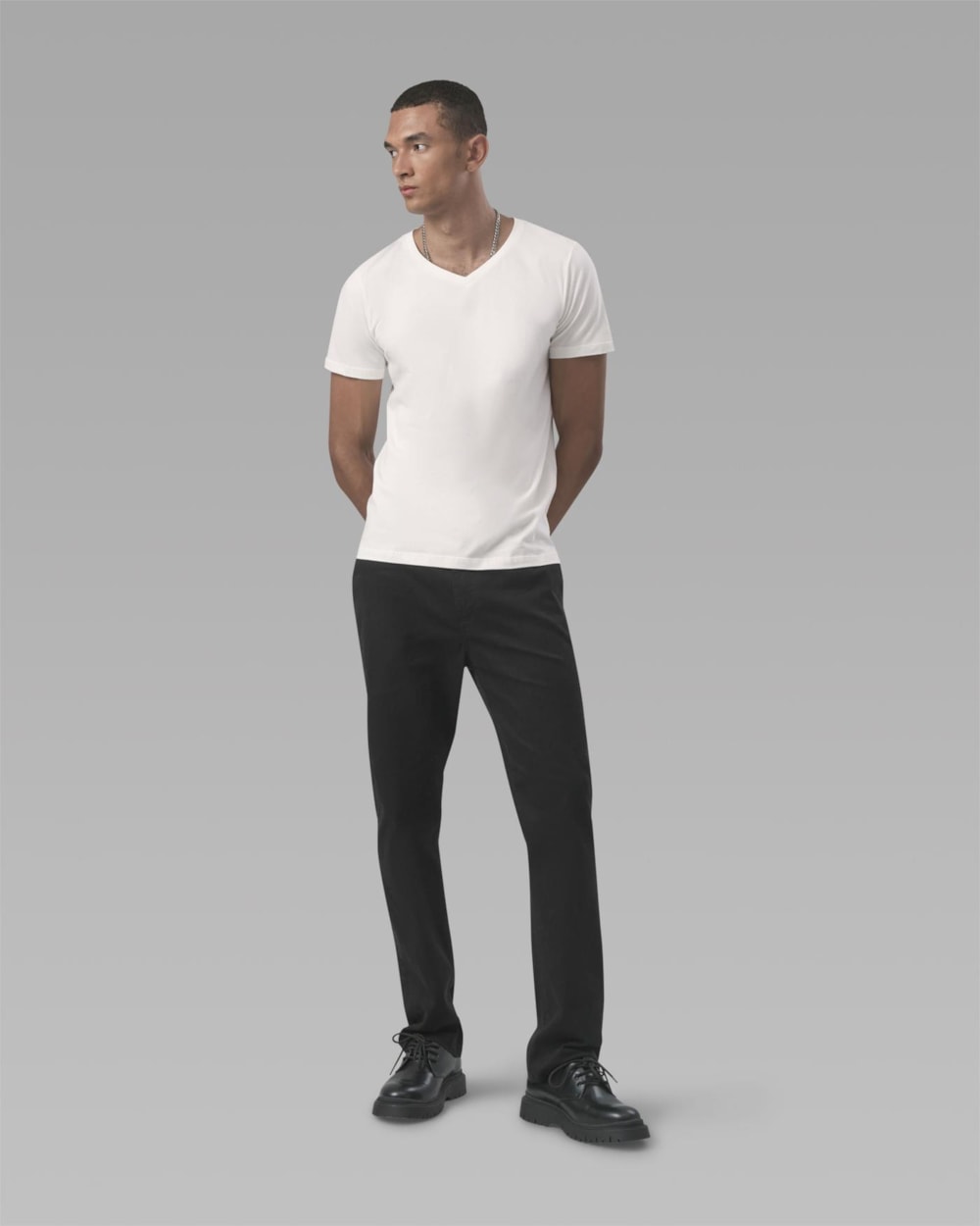 Camiseta Algodão Orgânico Gola V