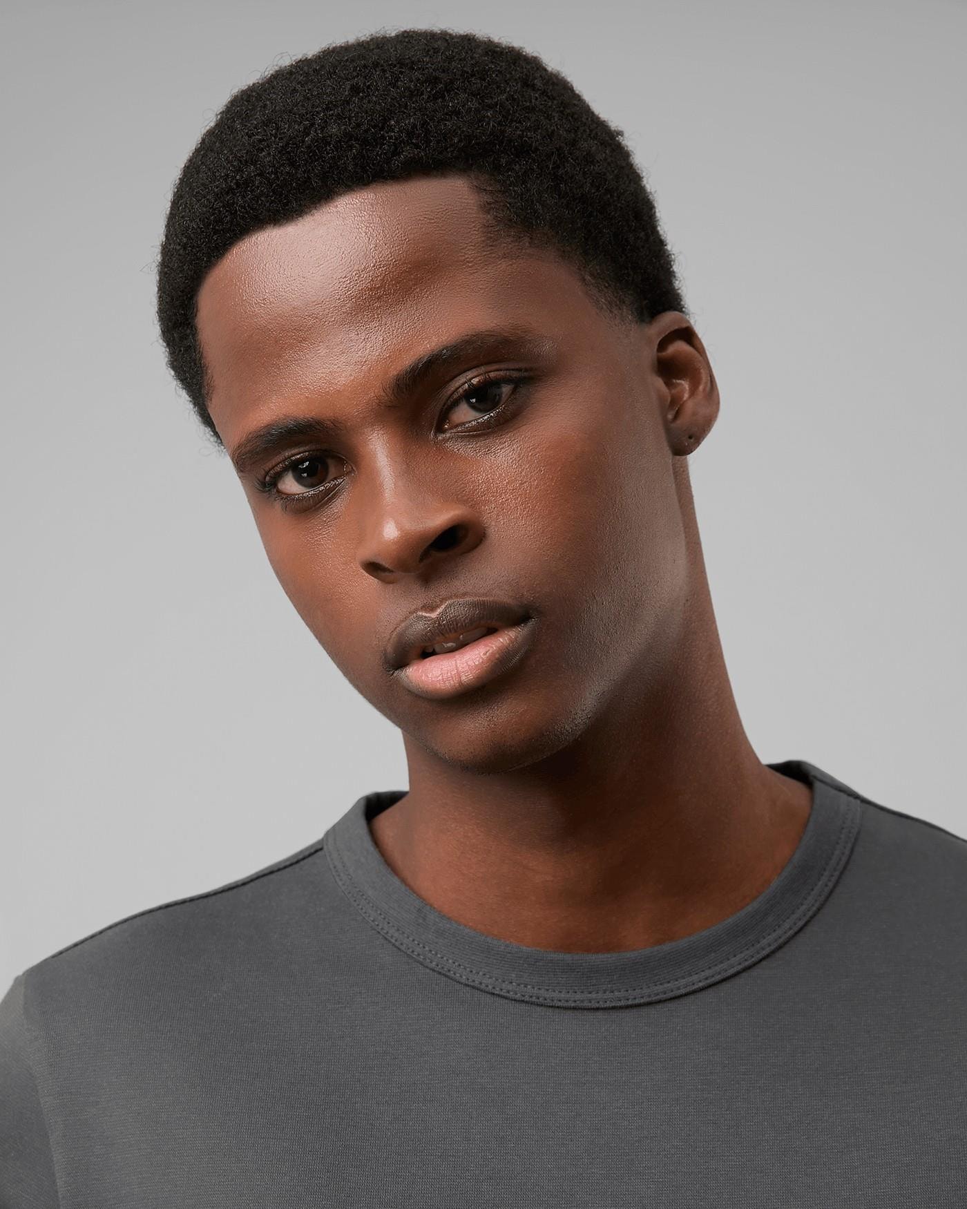 Camiseta Malha Dupla