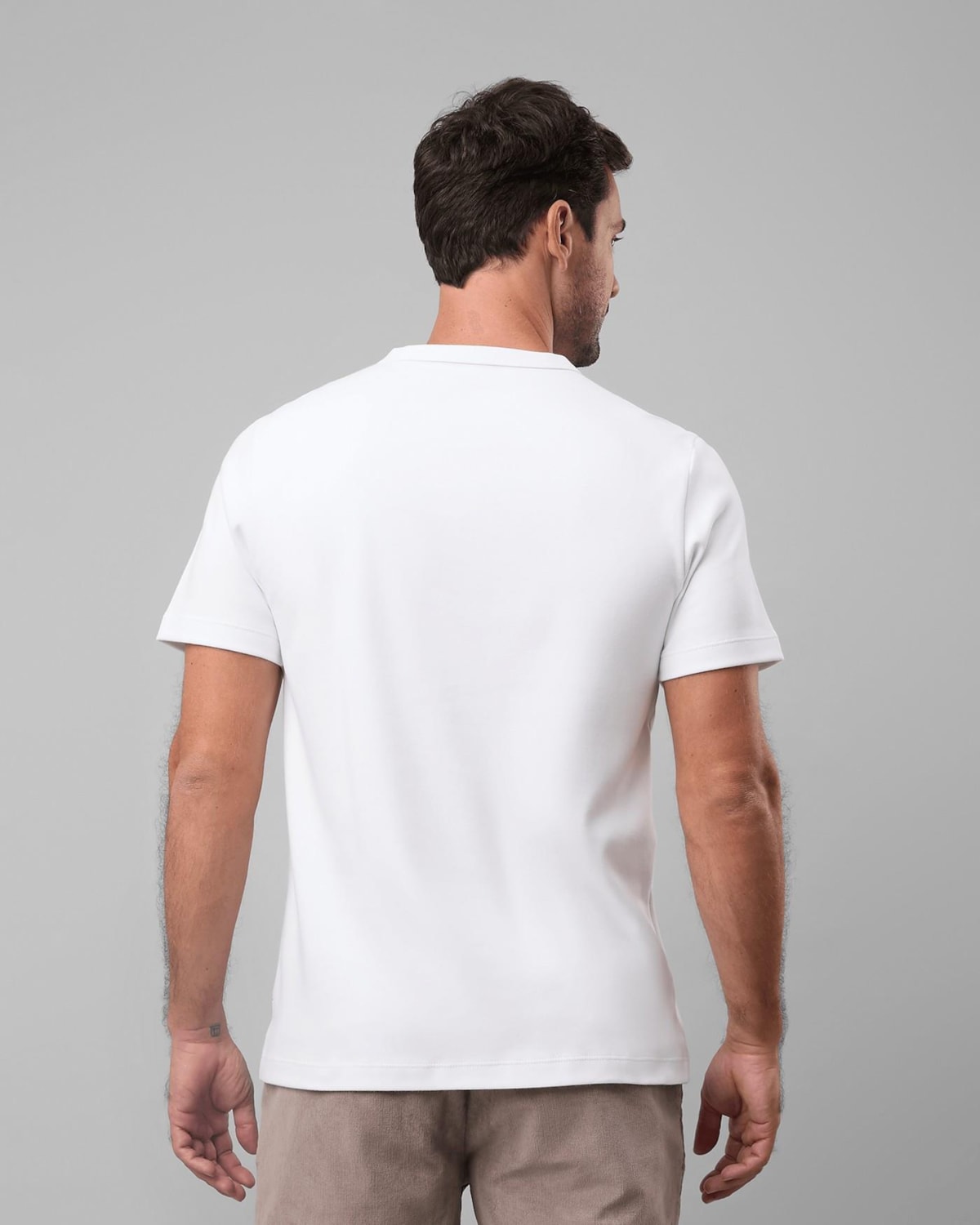 Camiseta Malha Dupla