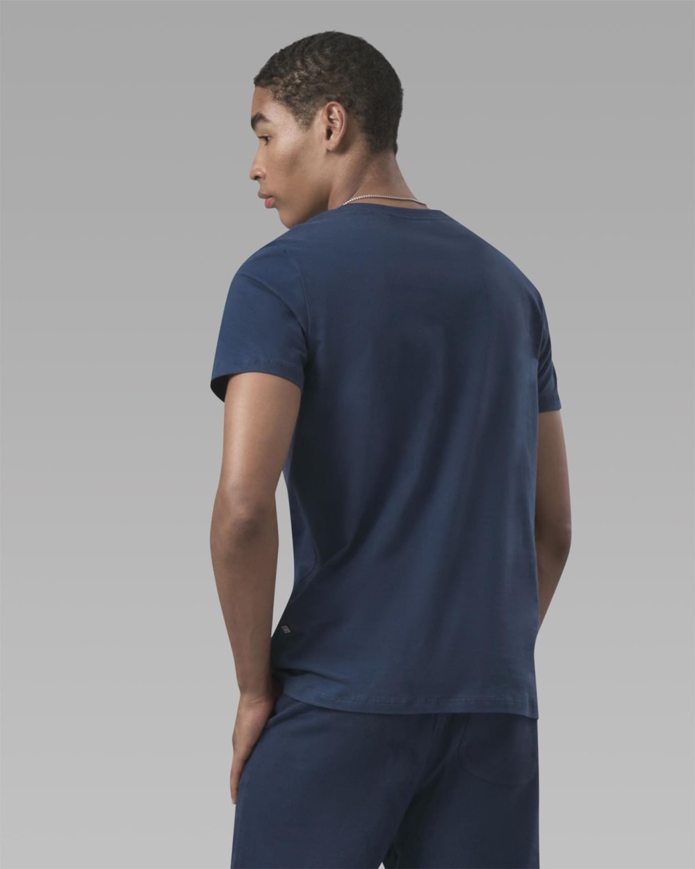 Camiseta Malha Dupla com Bolso