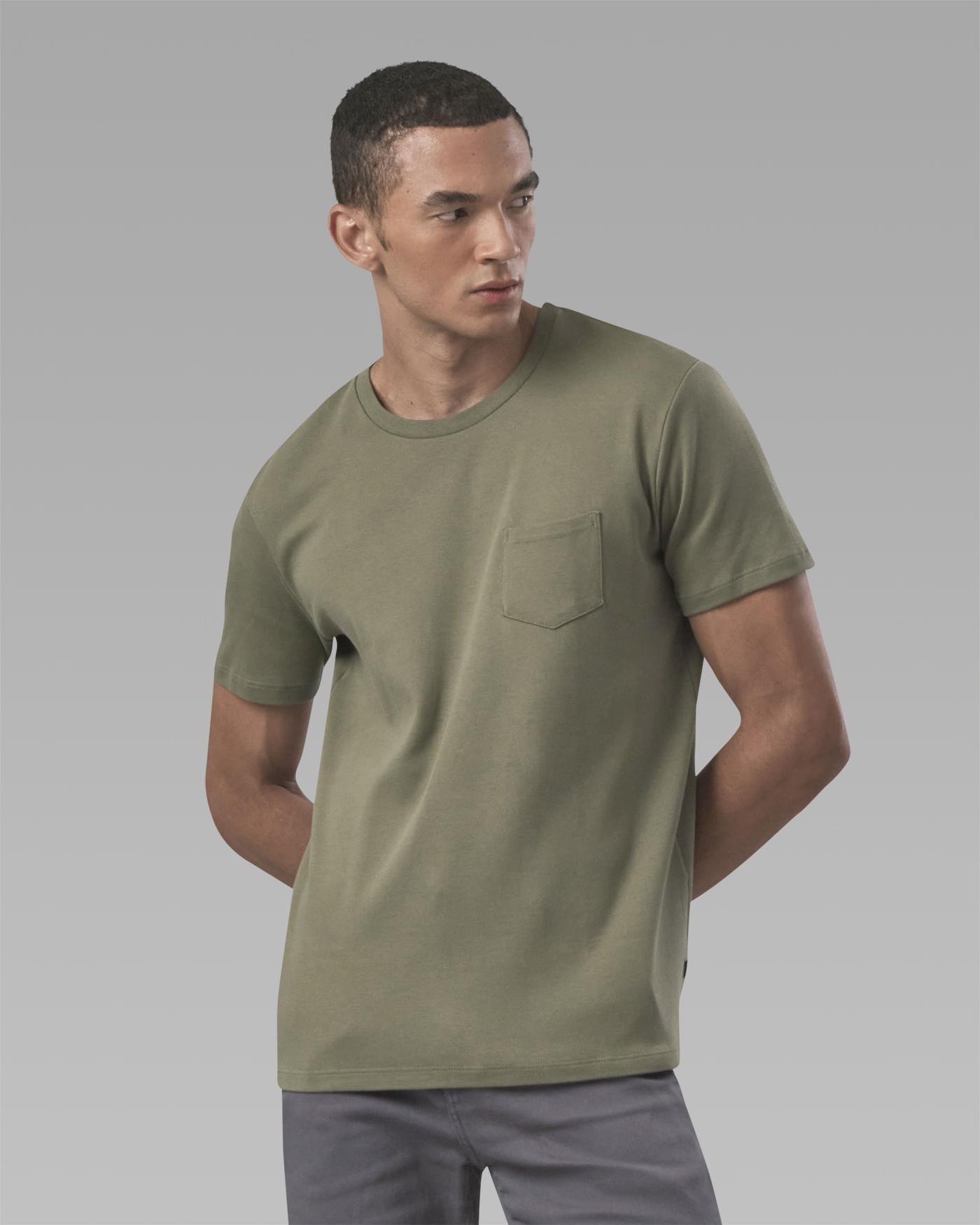 Camiseta Malha Dupla Com Bolso