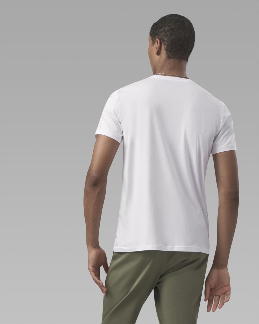 Camiseta Pima com Bolso