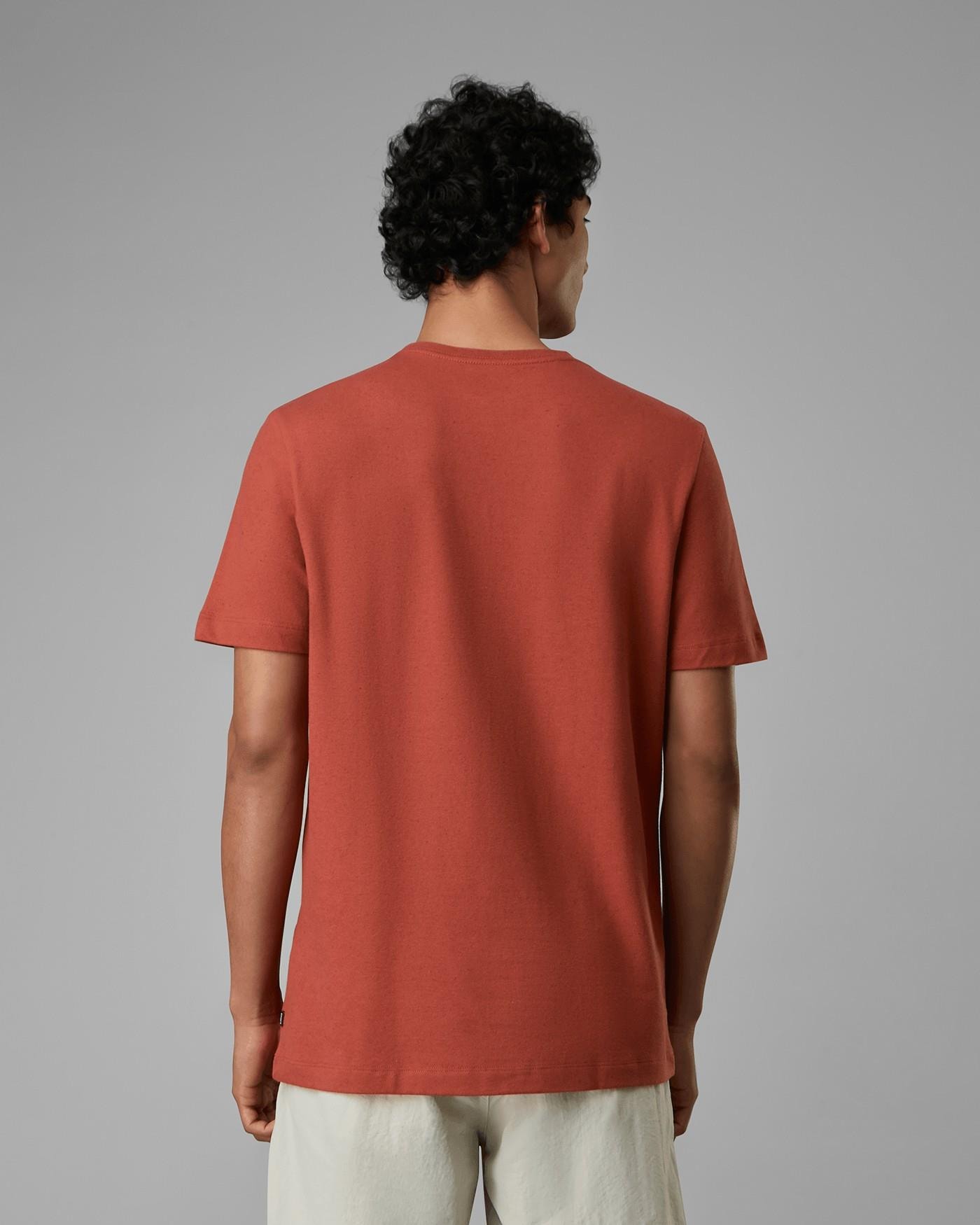 image_ee62dad5-51e4-453c-9701-afcf8b280496