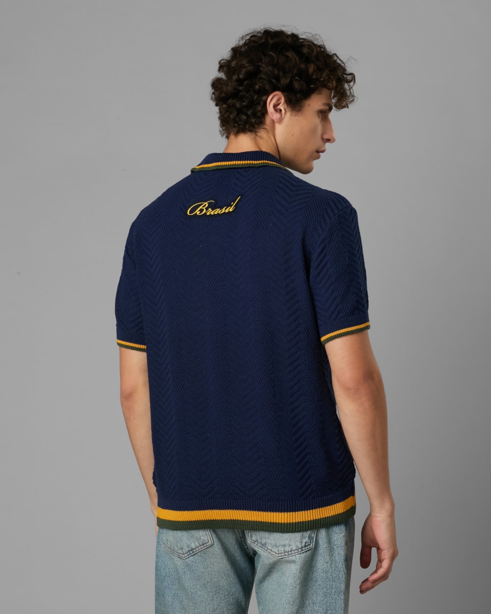 Polo Tricot Oversized com Frisos Br Ltda