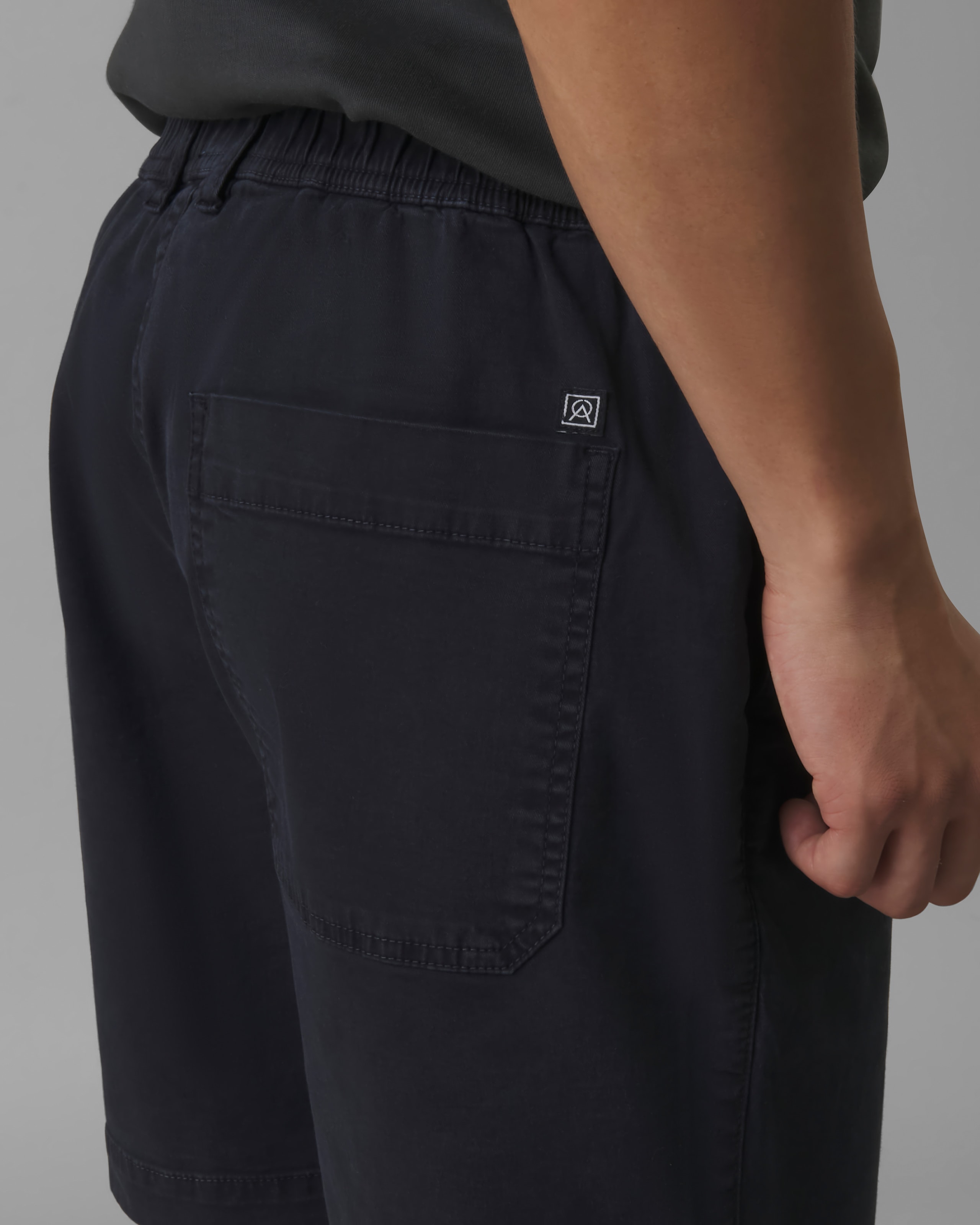 Short Sarja Com Elastano