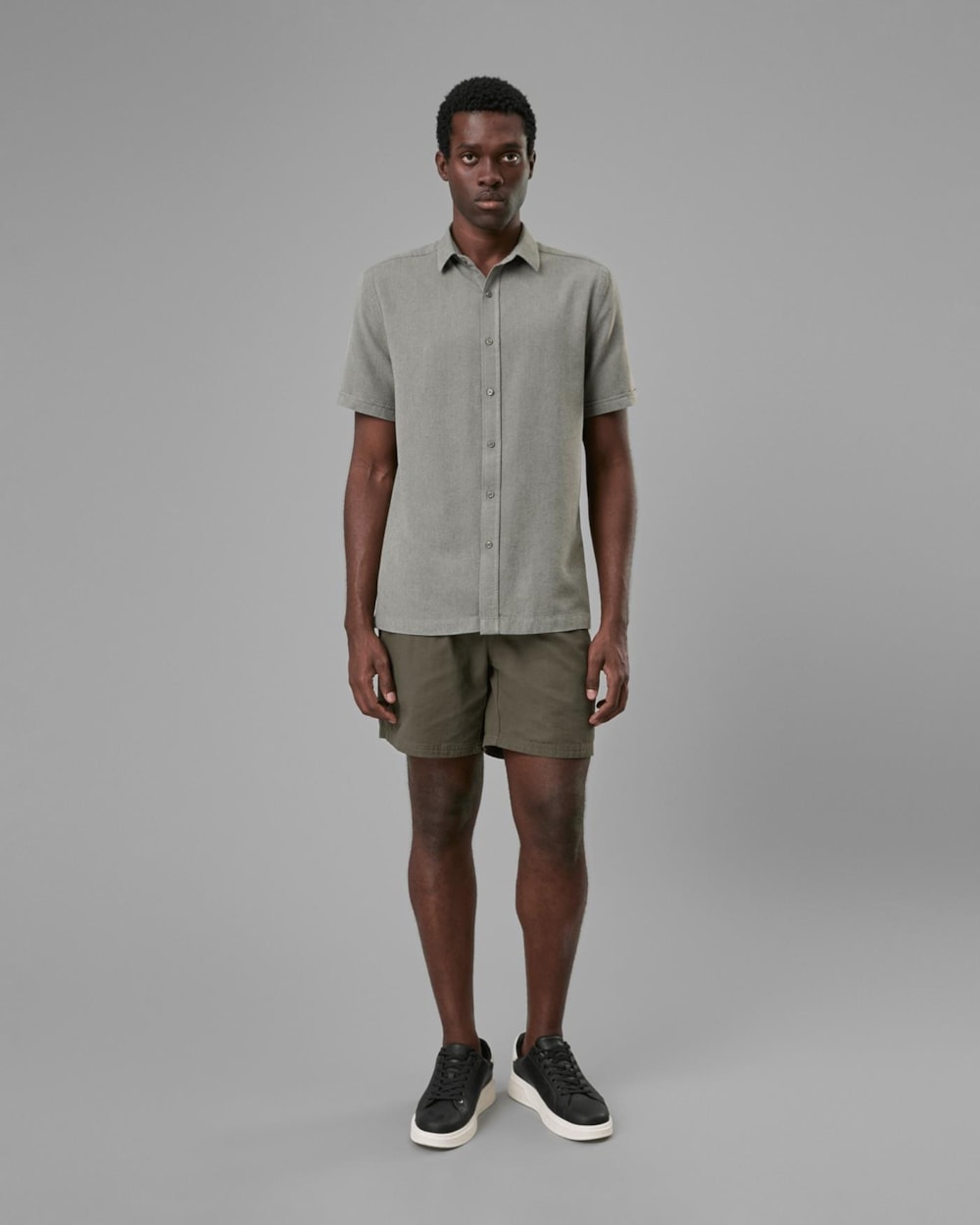 Shorts Lona