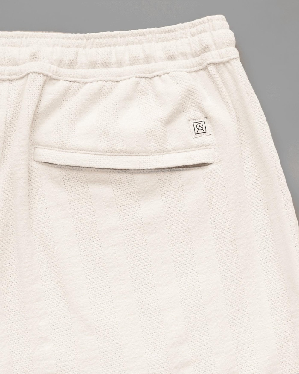 Shorts Tricot Listrado